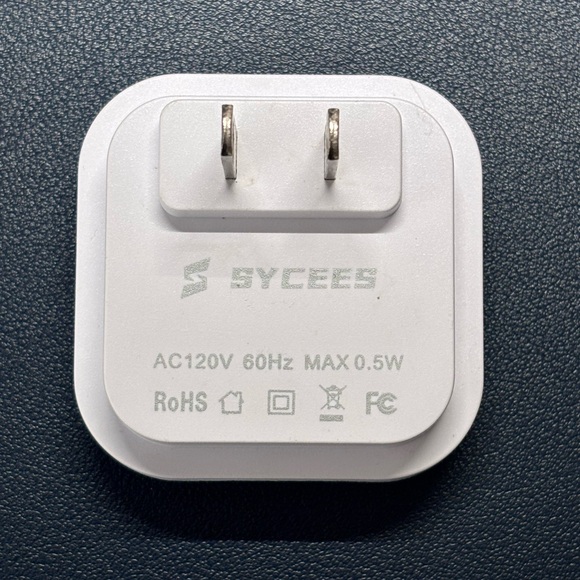 Night light - Picture 2 of 2